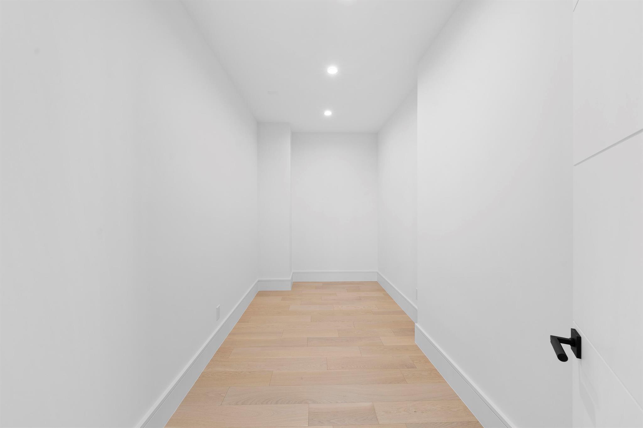 HARBOR VILLAGE SEC F - Residential