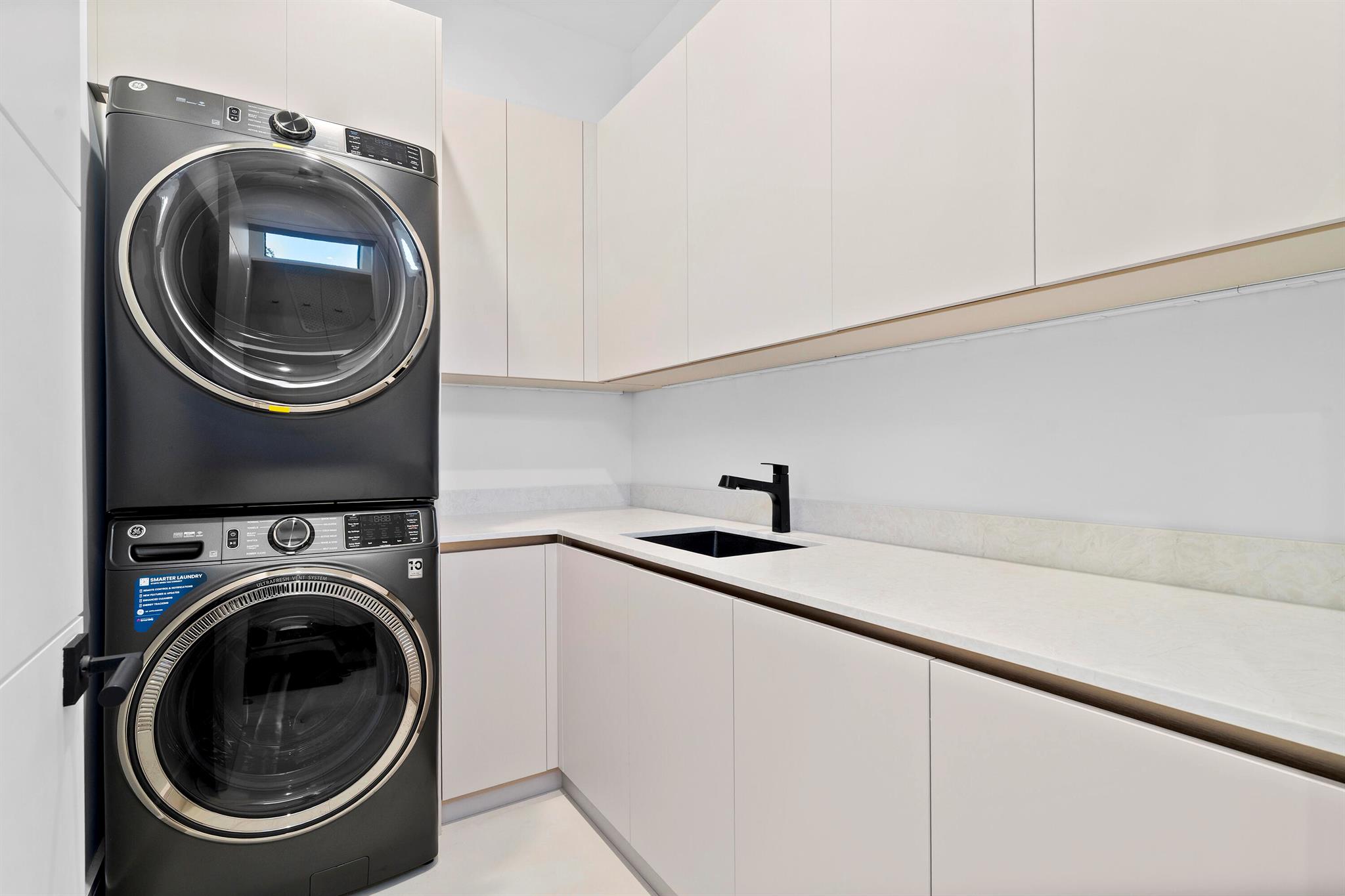 HARBOR VILLAGE SEC F - Residential