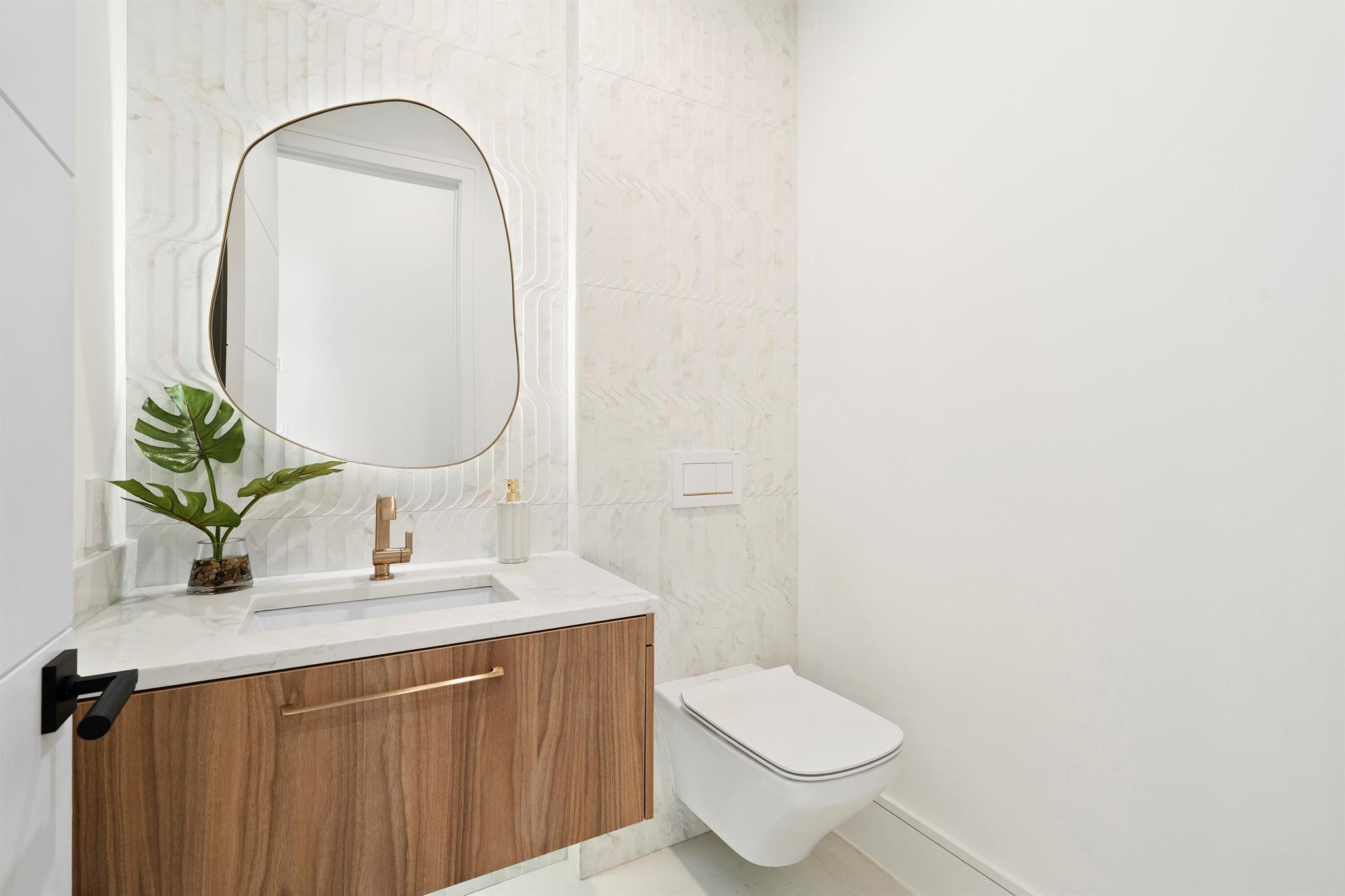 HARBOR VILLAGE SEC F - Residential