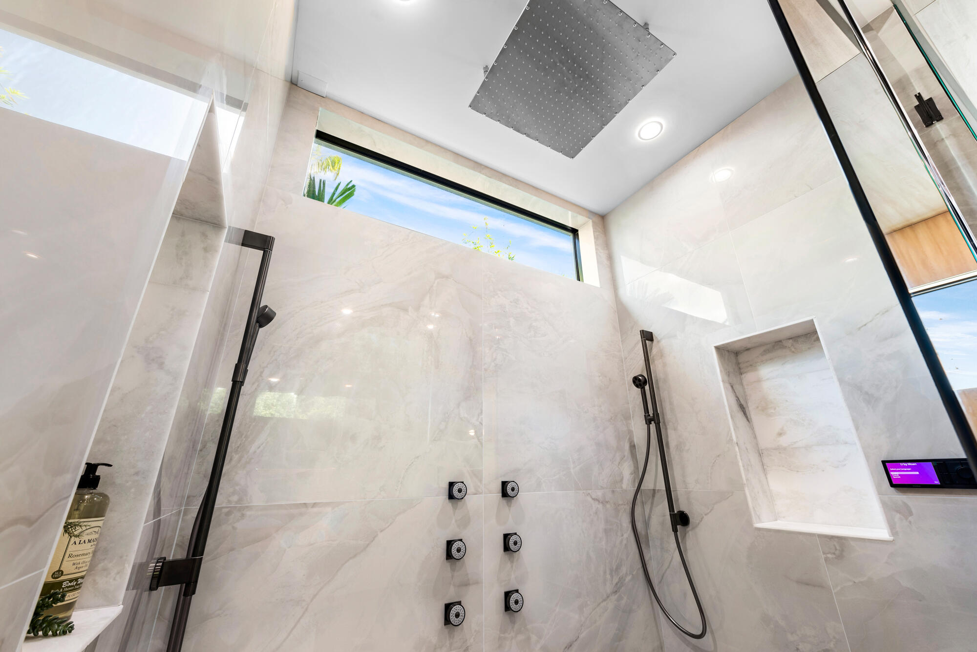 RIVIERA - Residential