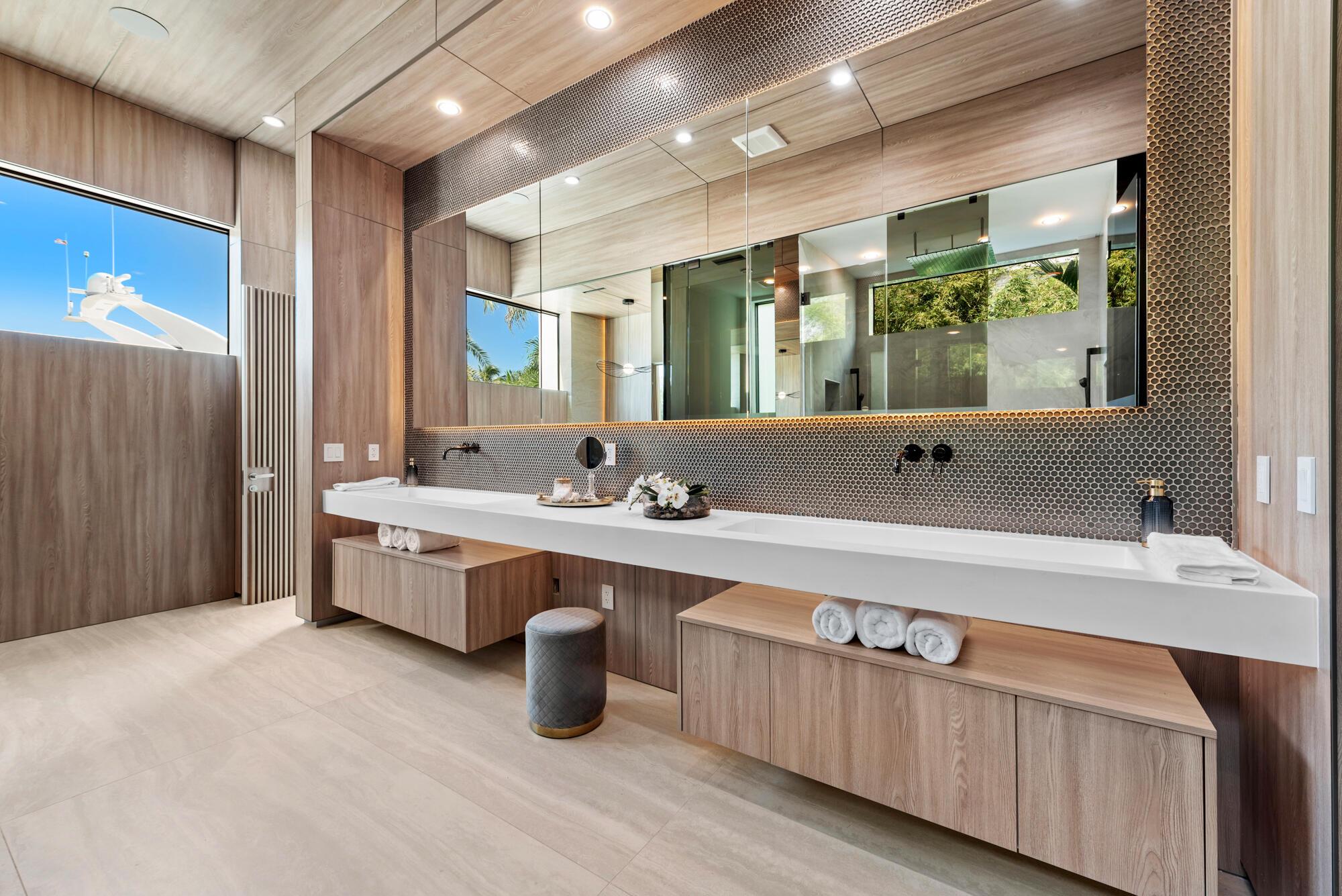 RIVIERA - Residential