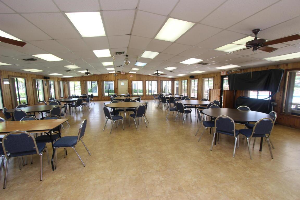 PINE RIDGE AT HAVERHILL C - Residential Lease