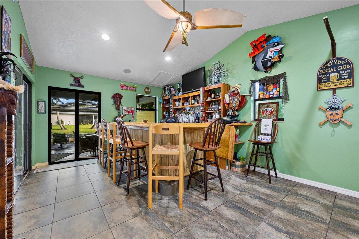 COVE POINT - Residential