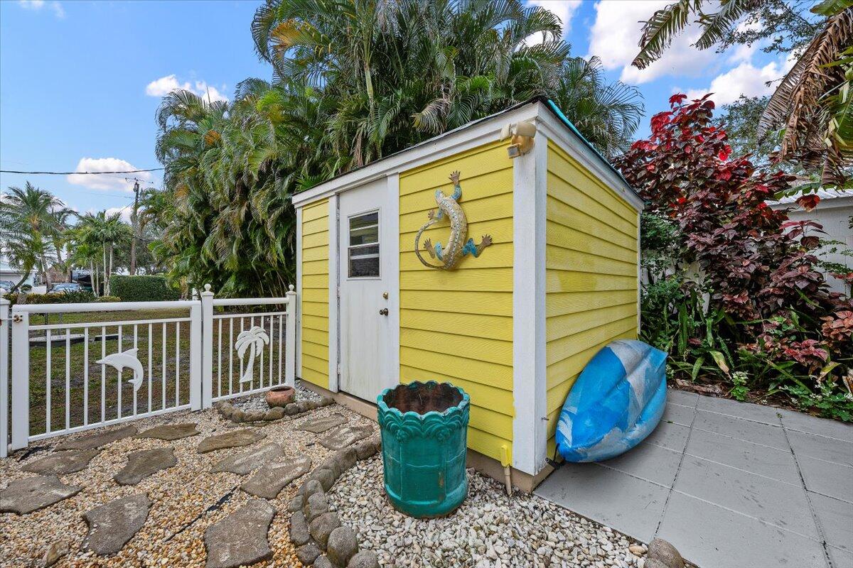 COVE POINT - Residential