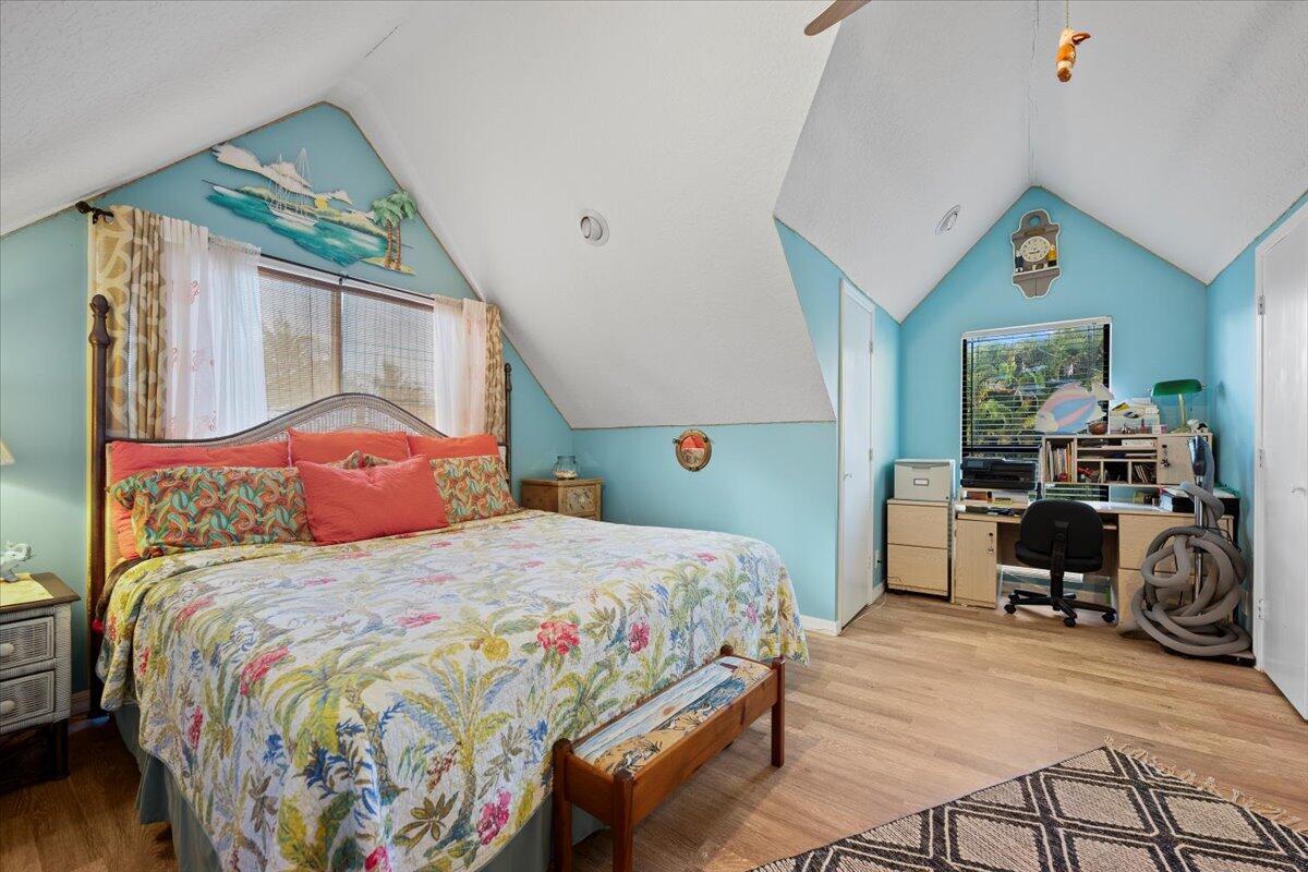 COVE POINT - Residential