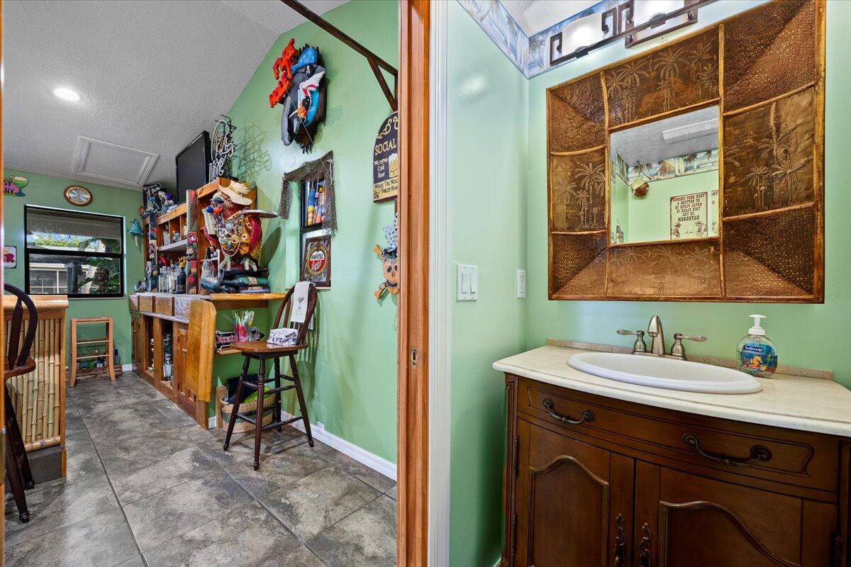 COVE POINT - Residential