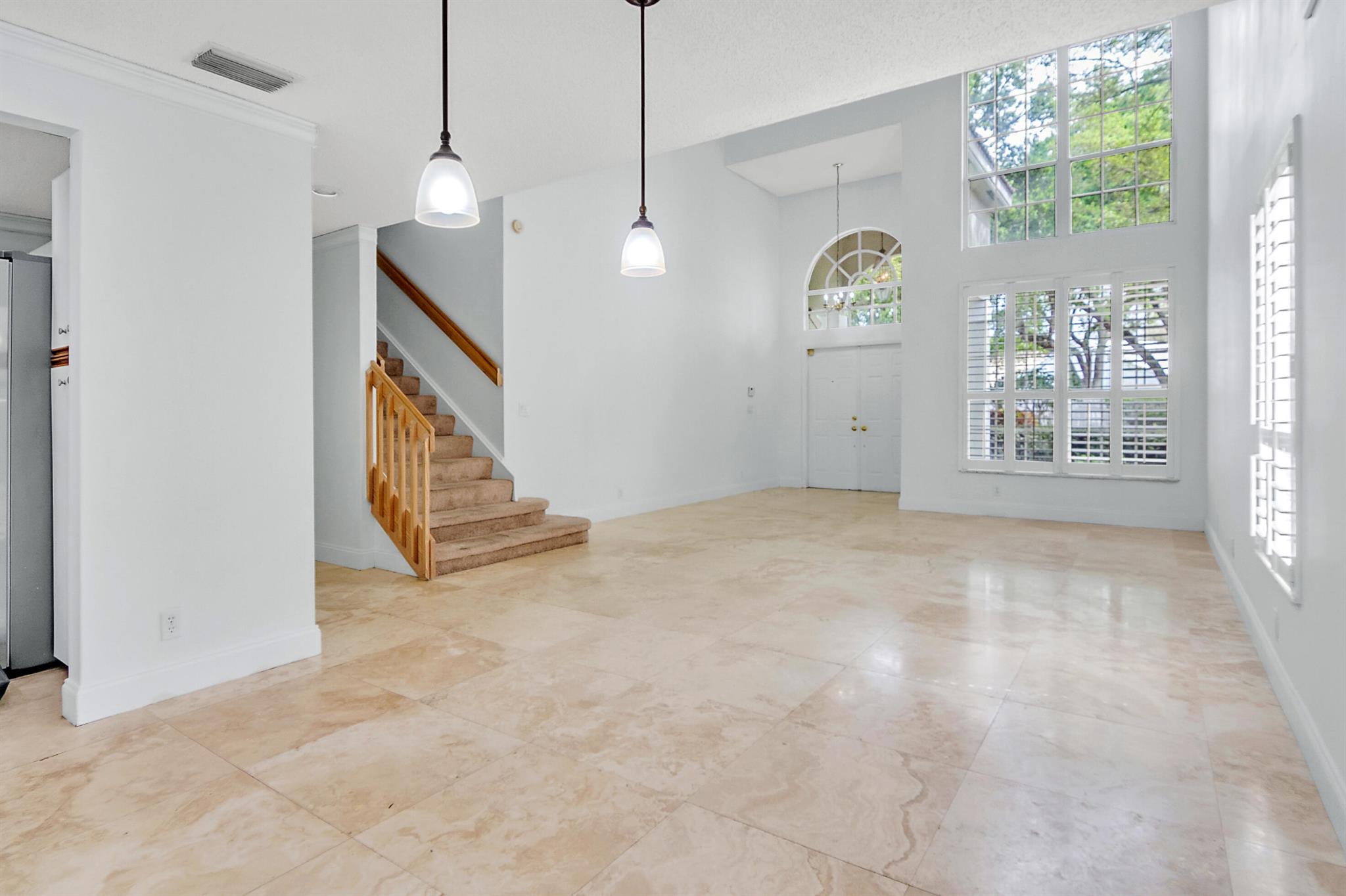 1011 Siena Oaks Circle W