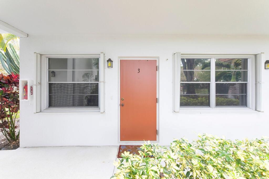 Photo of 2600 SE Ocean Boulevard #I3, Stuart, FL 34996 (MLS # R10952274)
