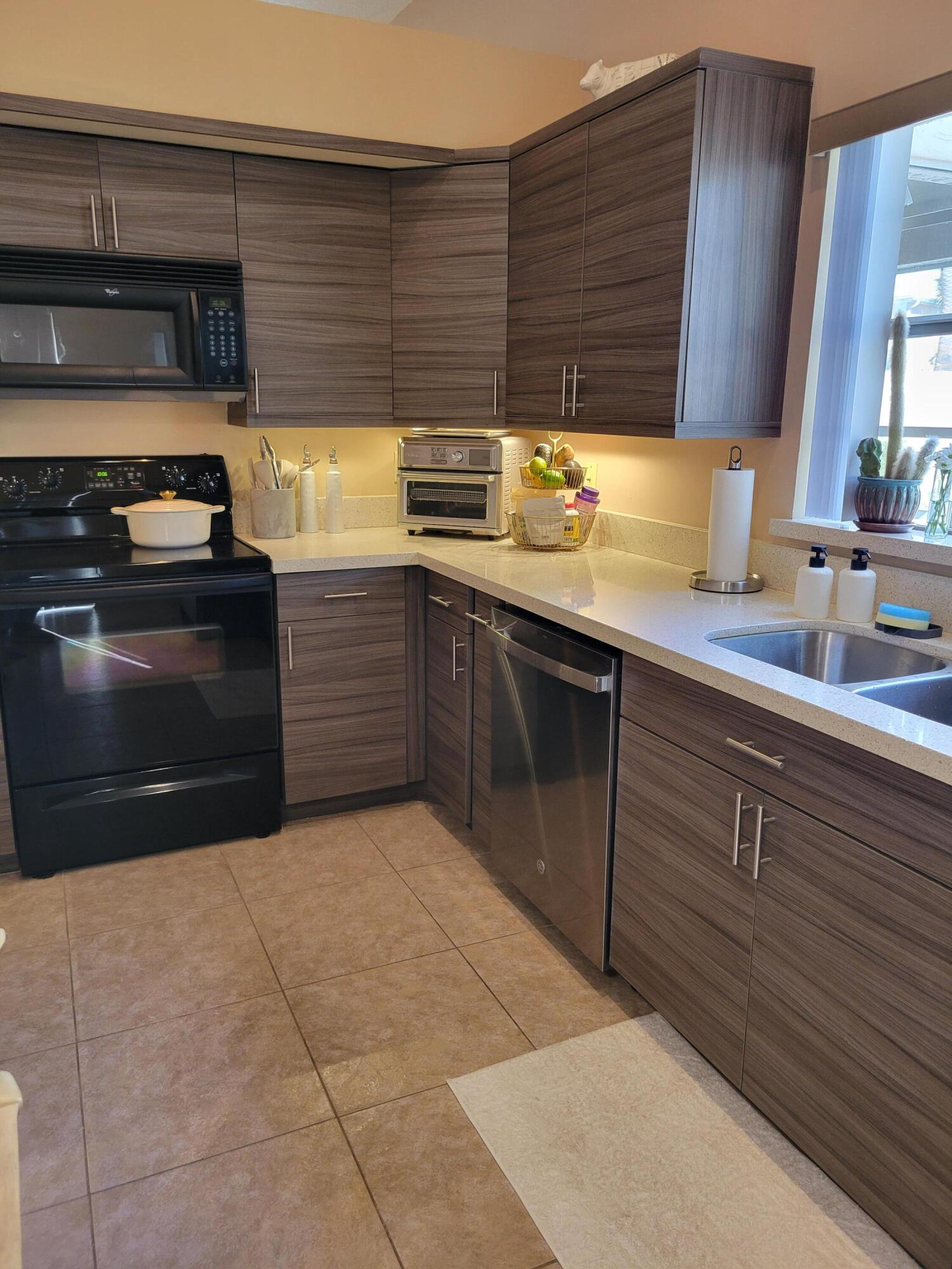 BARCLAY CLUB AT PGA NATL - Residential