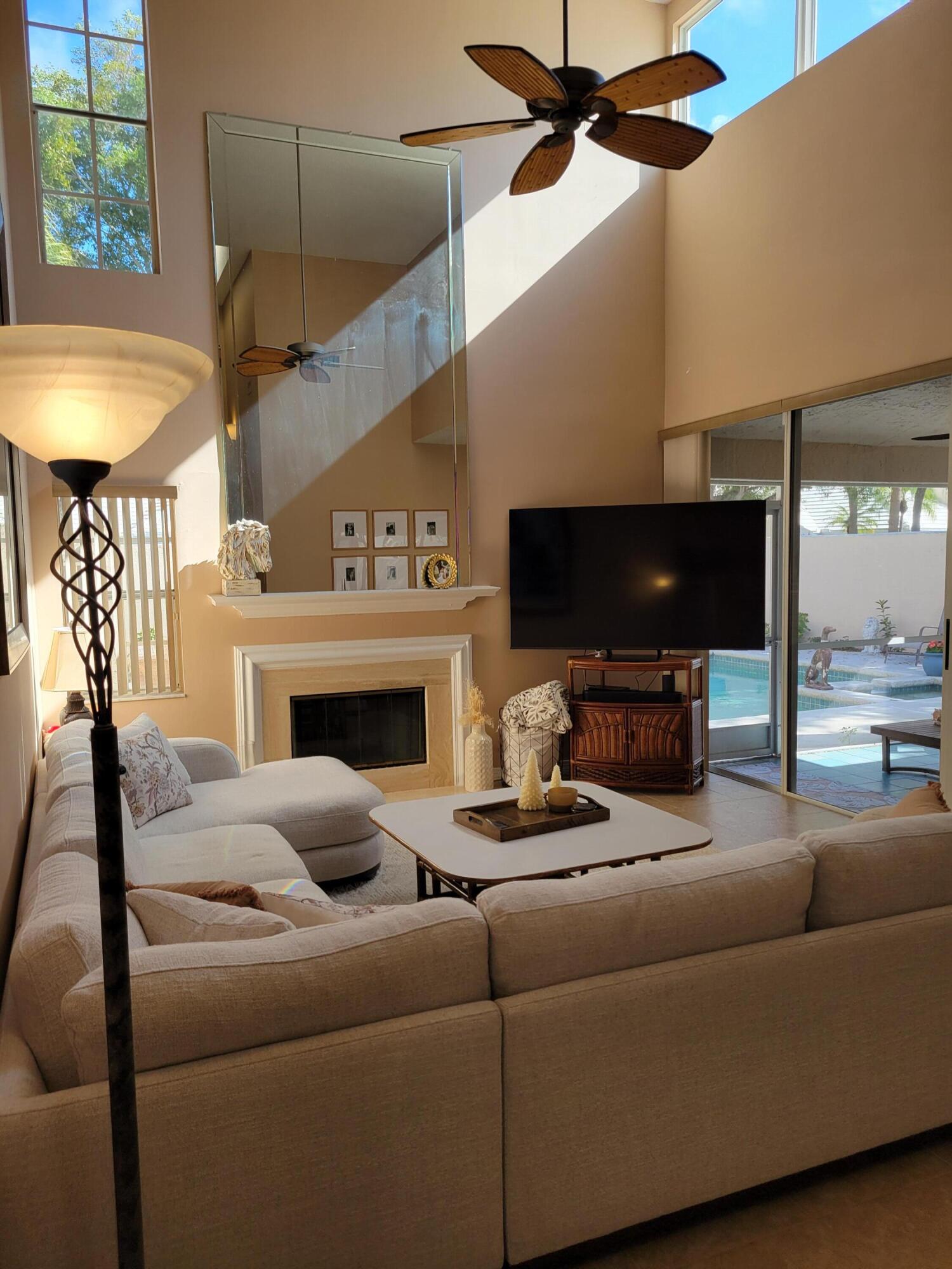 BARCLAY CLUB AT PGA NATL - Residential