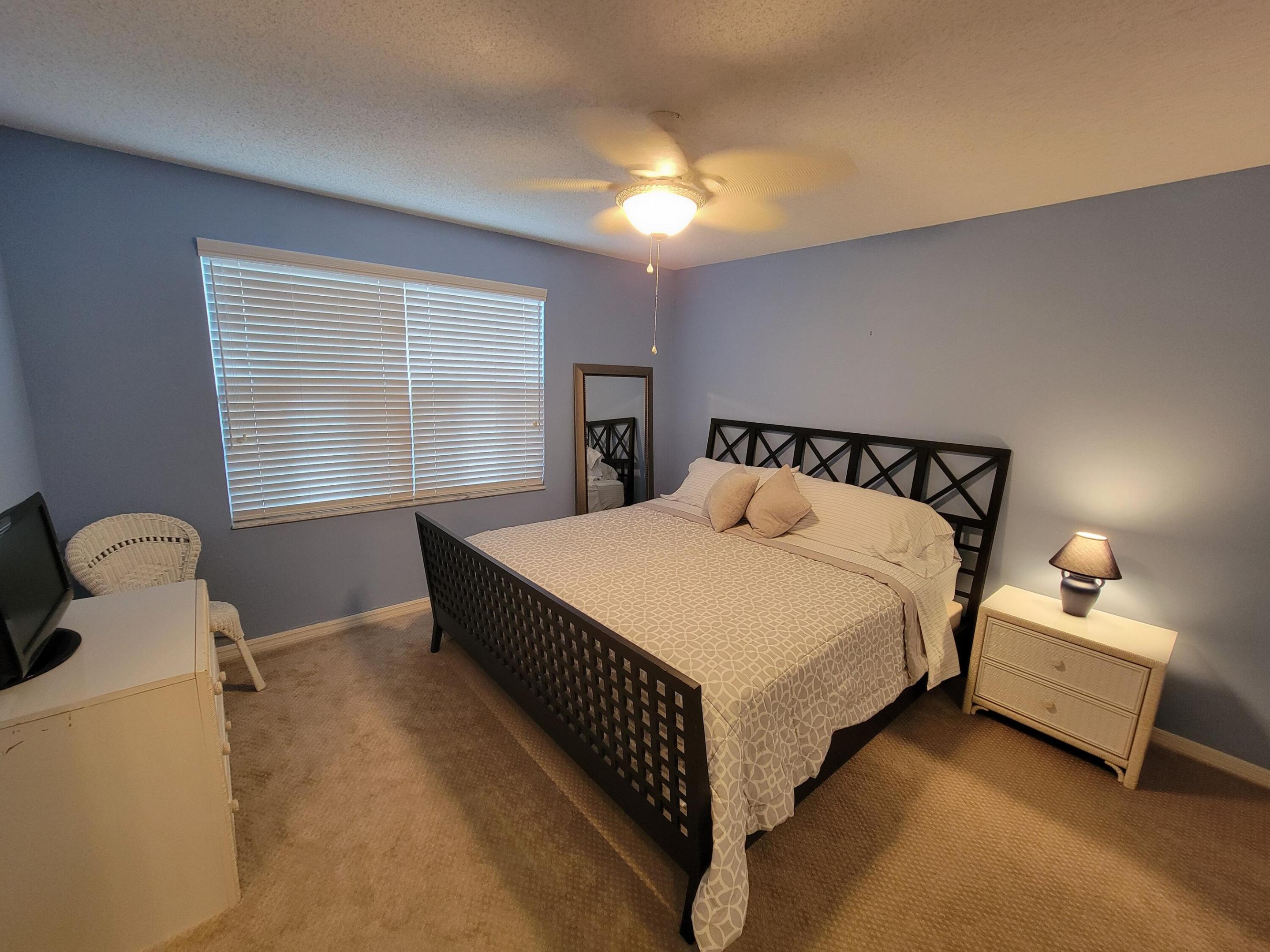 BARCLAY CLUB AT PGA NATL - Residential