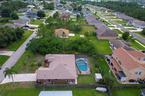 A home in Port St Lucie