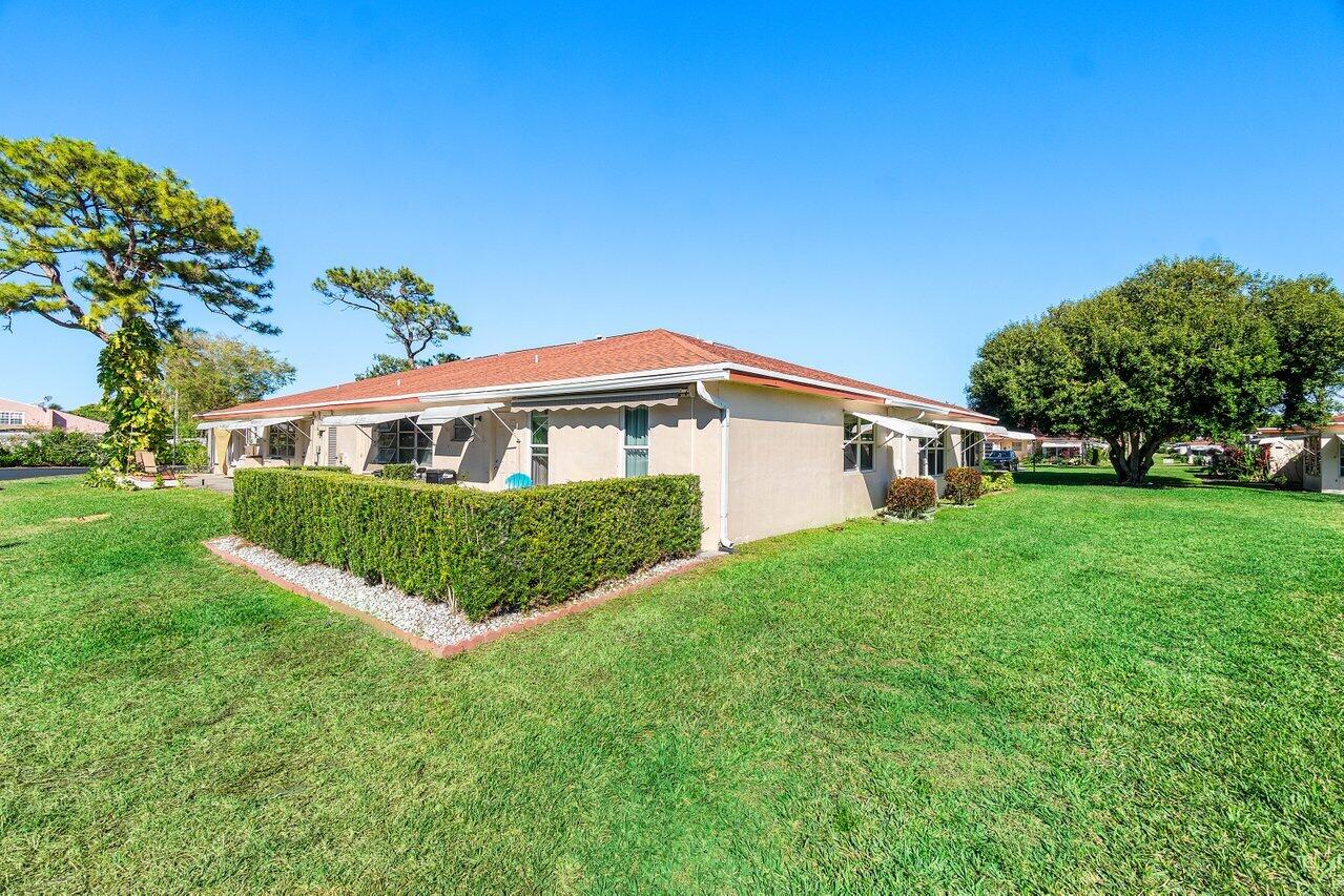 HIGH POINT OF DELRAY SEC 7 CONDO - Residential