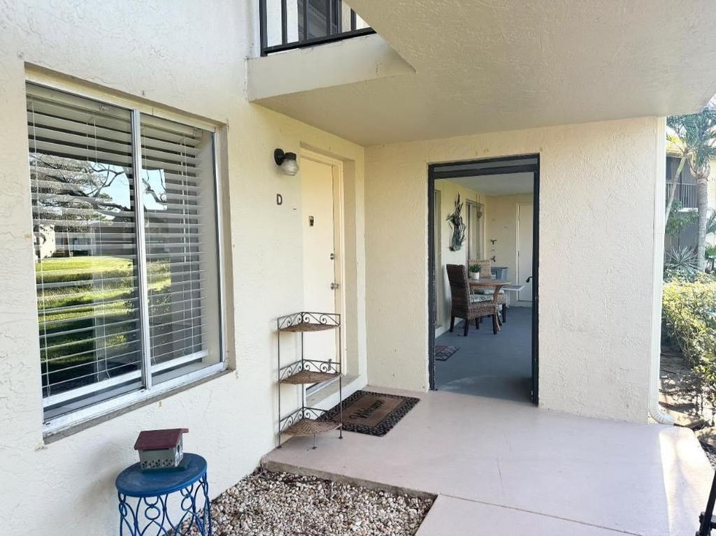 Photo of 6519 Chasewood Drive #D, Jupiter, FL 33458 (MLS # R10958803)