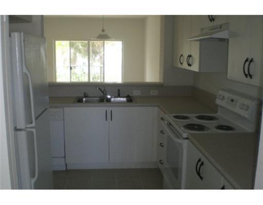 CYPRESS TRAIL CONDO - Residential