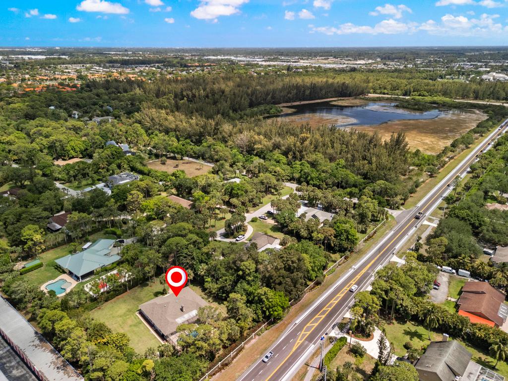 THOUSAND PINES - Residential