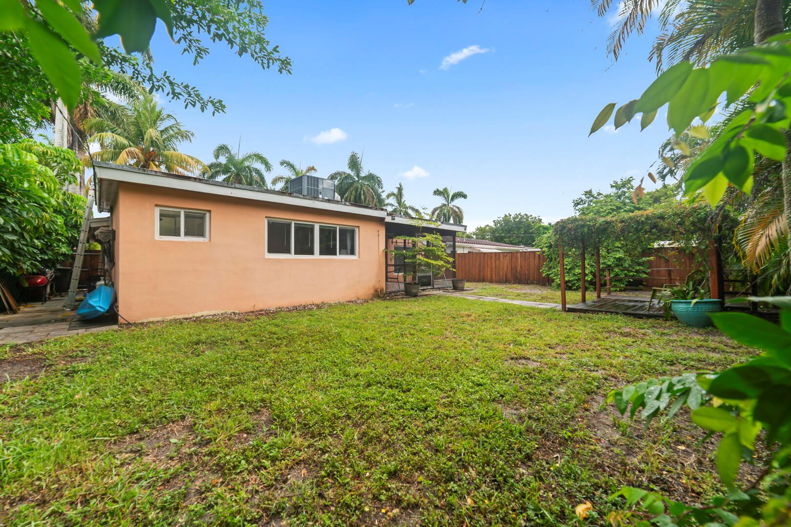 GULFSTREAM ESTATES 37-6 B - Residential