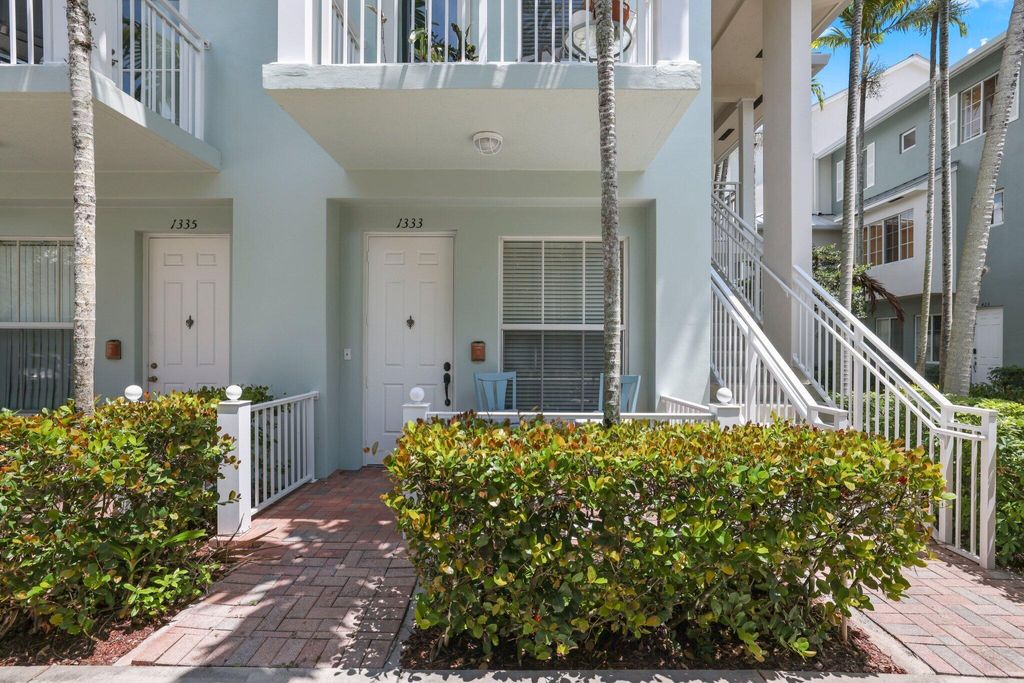 Photo of 1333 SW 4th Court, Fort Lauderdale, FL 33312 (MLS # B26027854)