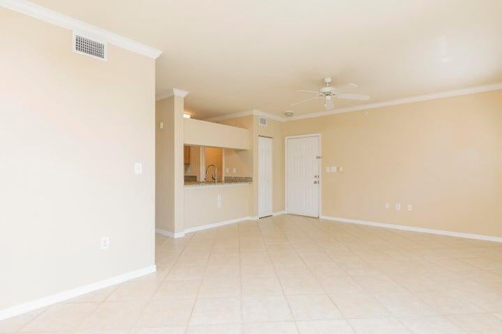 Photo of 6394 Emerald Dunes Drive #303, West Palm Beach, FL 33411 (MLS # R11077077)