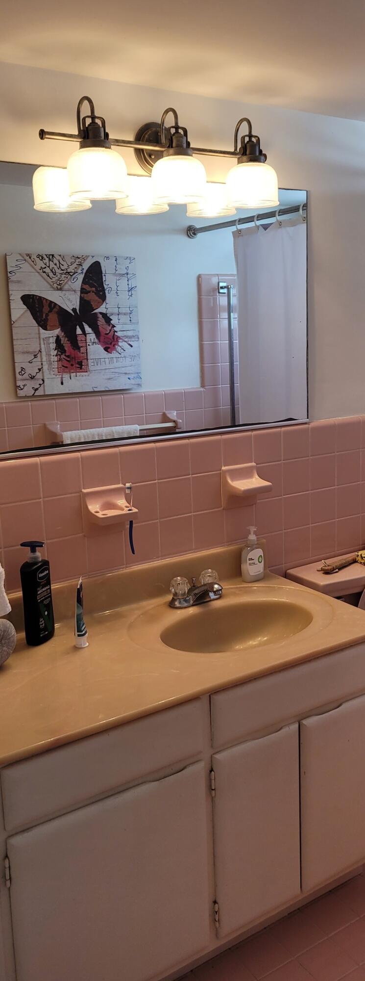 IMPERIAL HOUSE INC - Residential