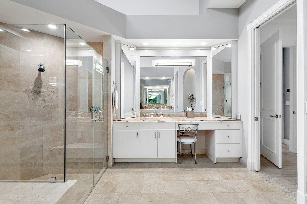 LAKES OF SUTTON PLACE / P - Residential