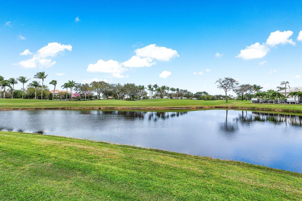 LAKES OF SUTTON PLACE / P - Residential