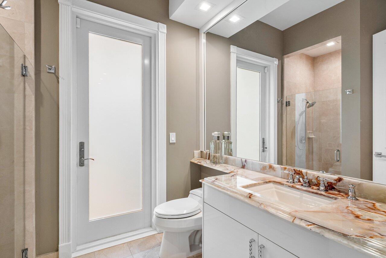 LAKES OF SUTTON PLACE / P - Residential