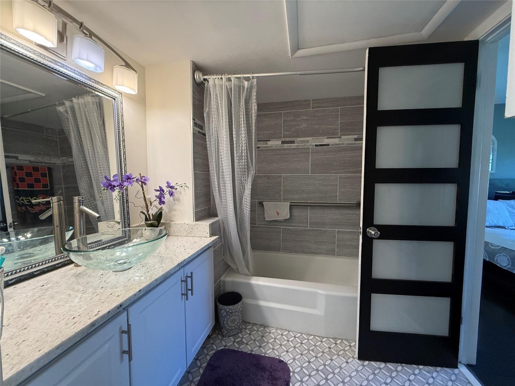 MANOR GROVE VILLAGE ONE - Residential