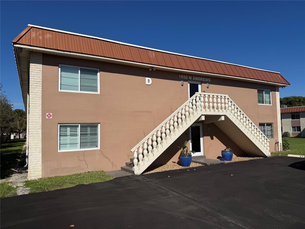 MANOR GROVE VILLAGE ONE - Residential