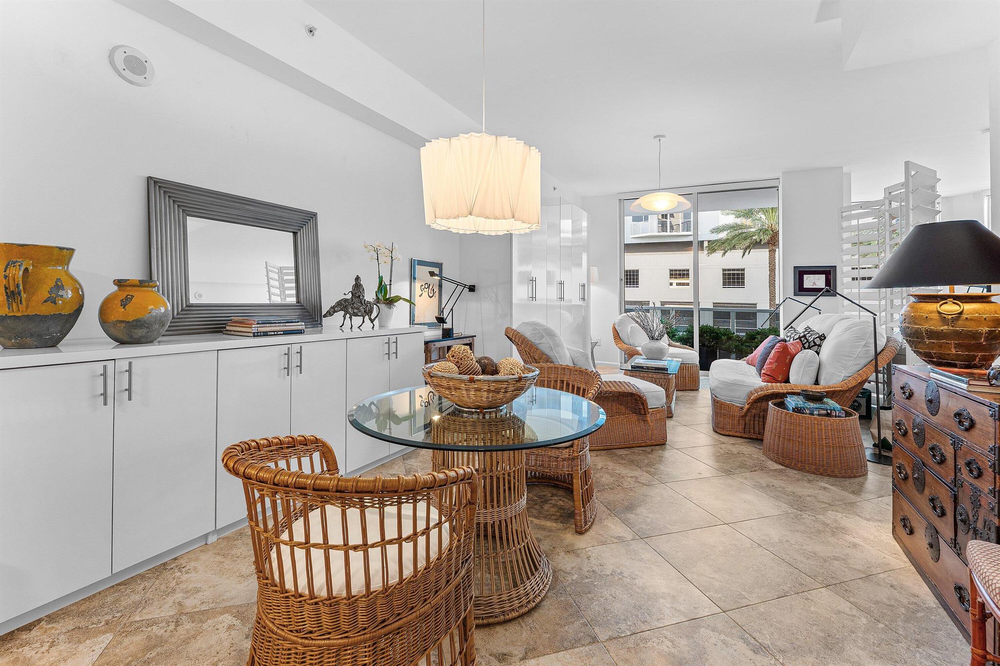 VILLA LOFTS CONDO - Residential