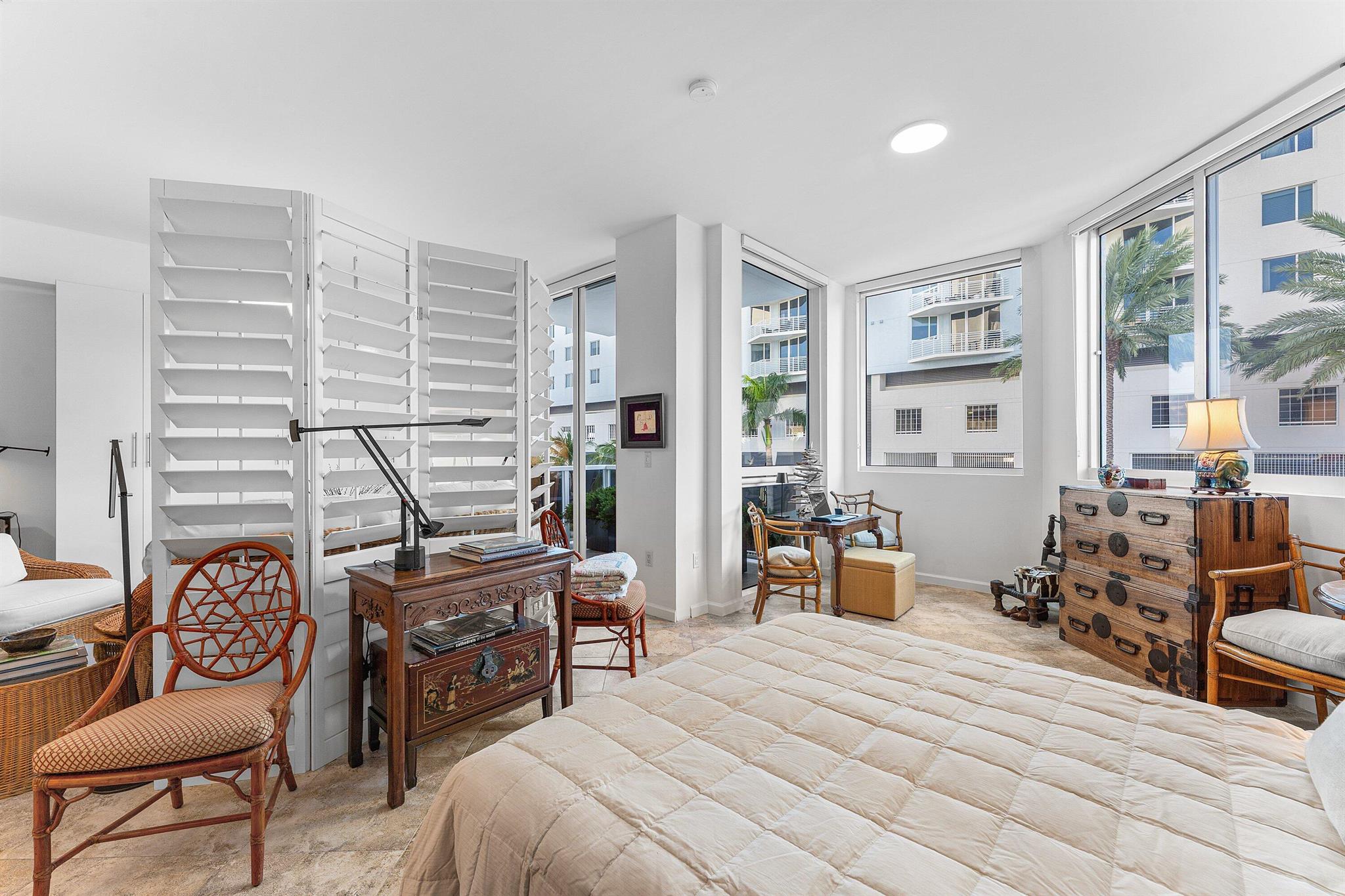 VILLA LOFTS CONDO - Residential