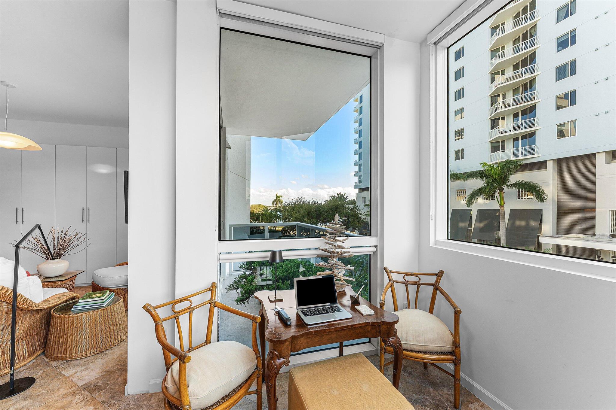 VILLA LOFTS CONDO - Residential