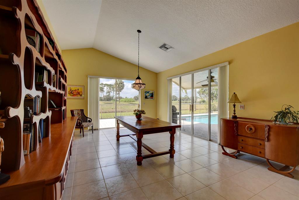 Polo West Estates (formerly Greenvew Cove) - Residential