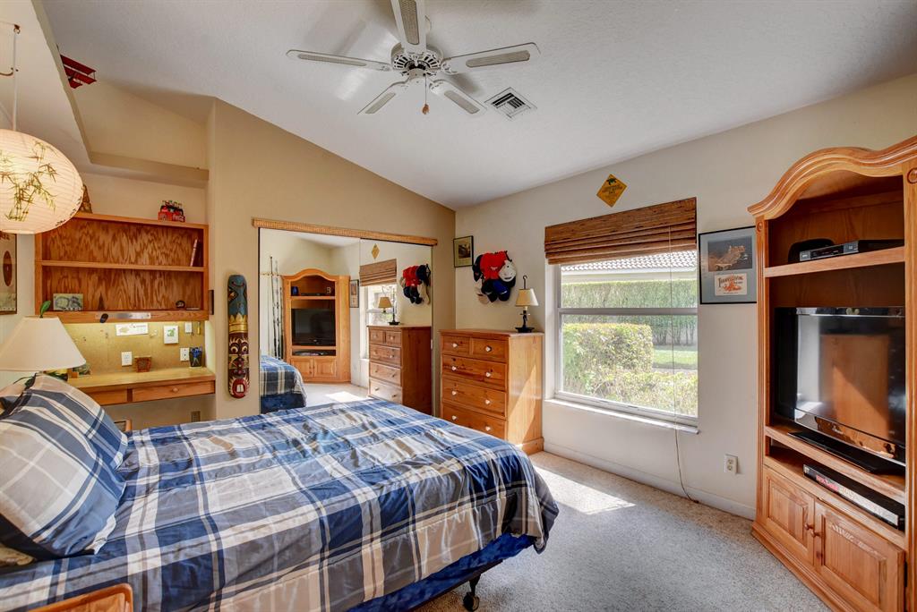 Polo West Estates (formerly Greenvew Cove) - Residential