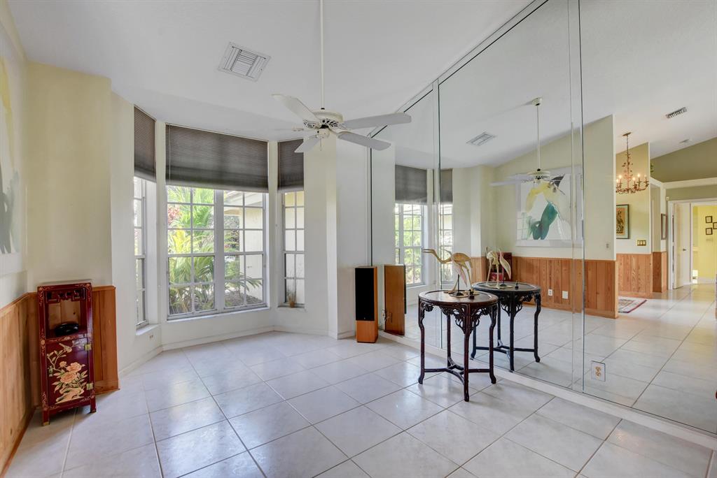 Polo West Estates (formerly Greenvew Cove) - Residential