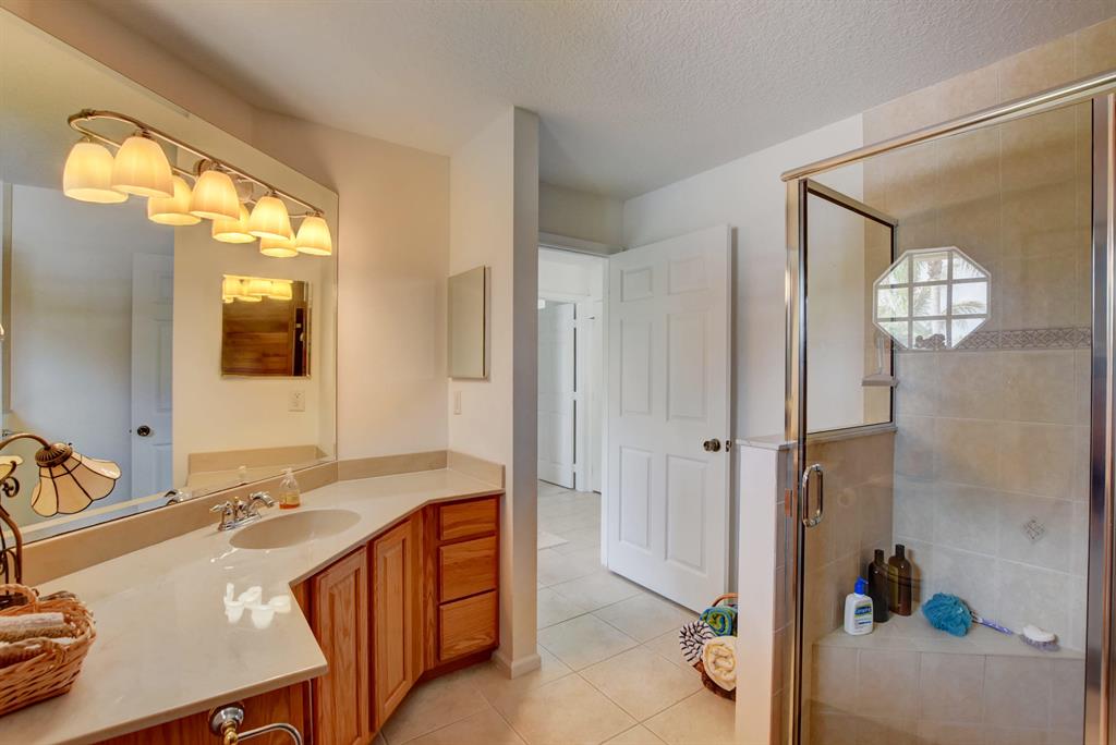 Polo West Estates (formerly Greenvew Cove) - Residential