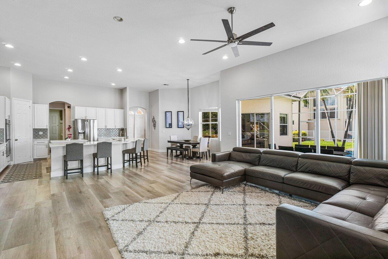 Properties 11750 Osprey Pointe Circle