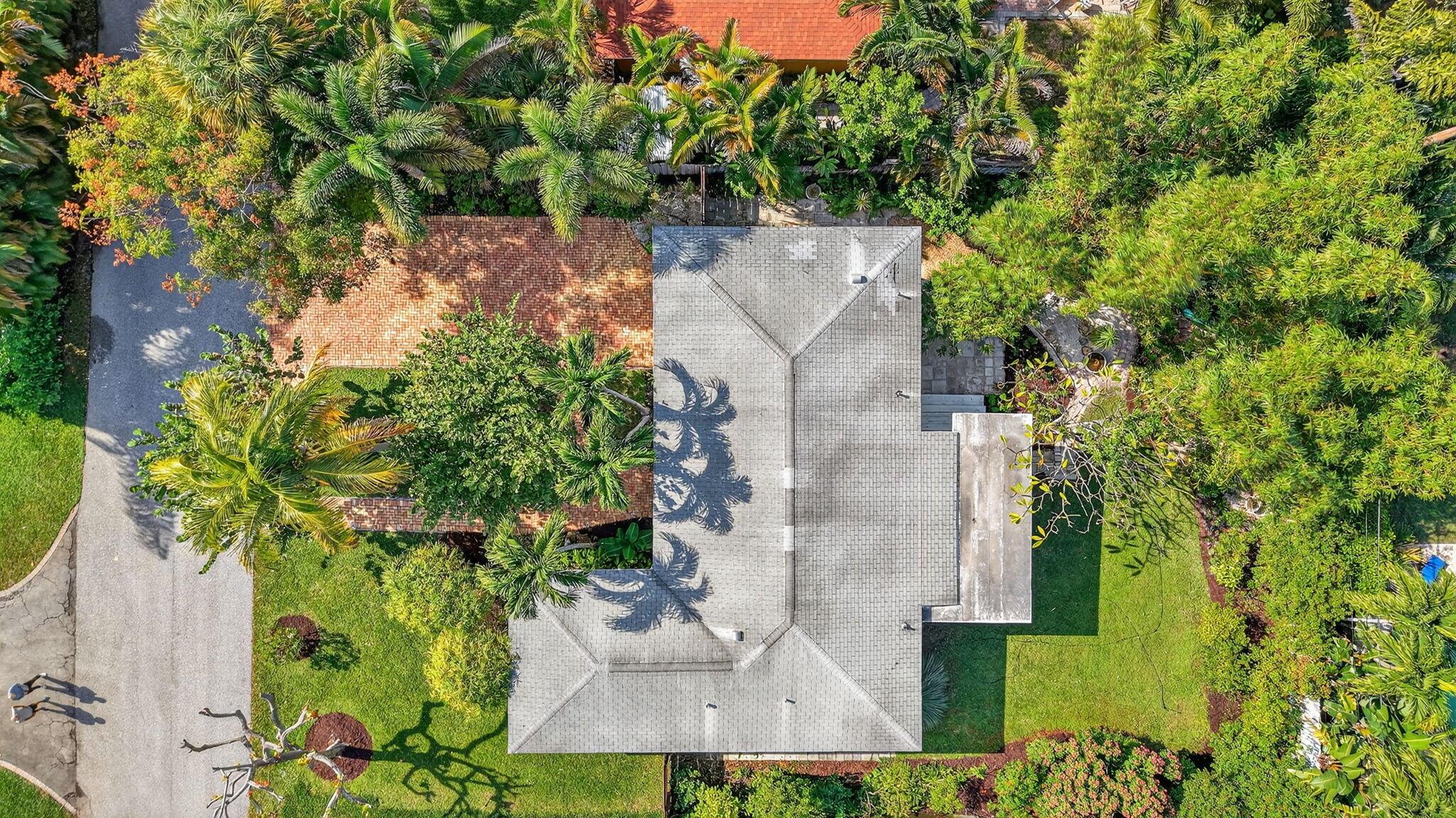 NORTHRIDGE - Residential