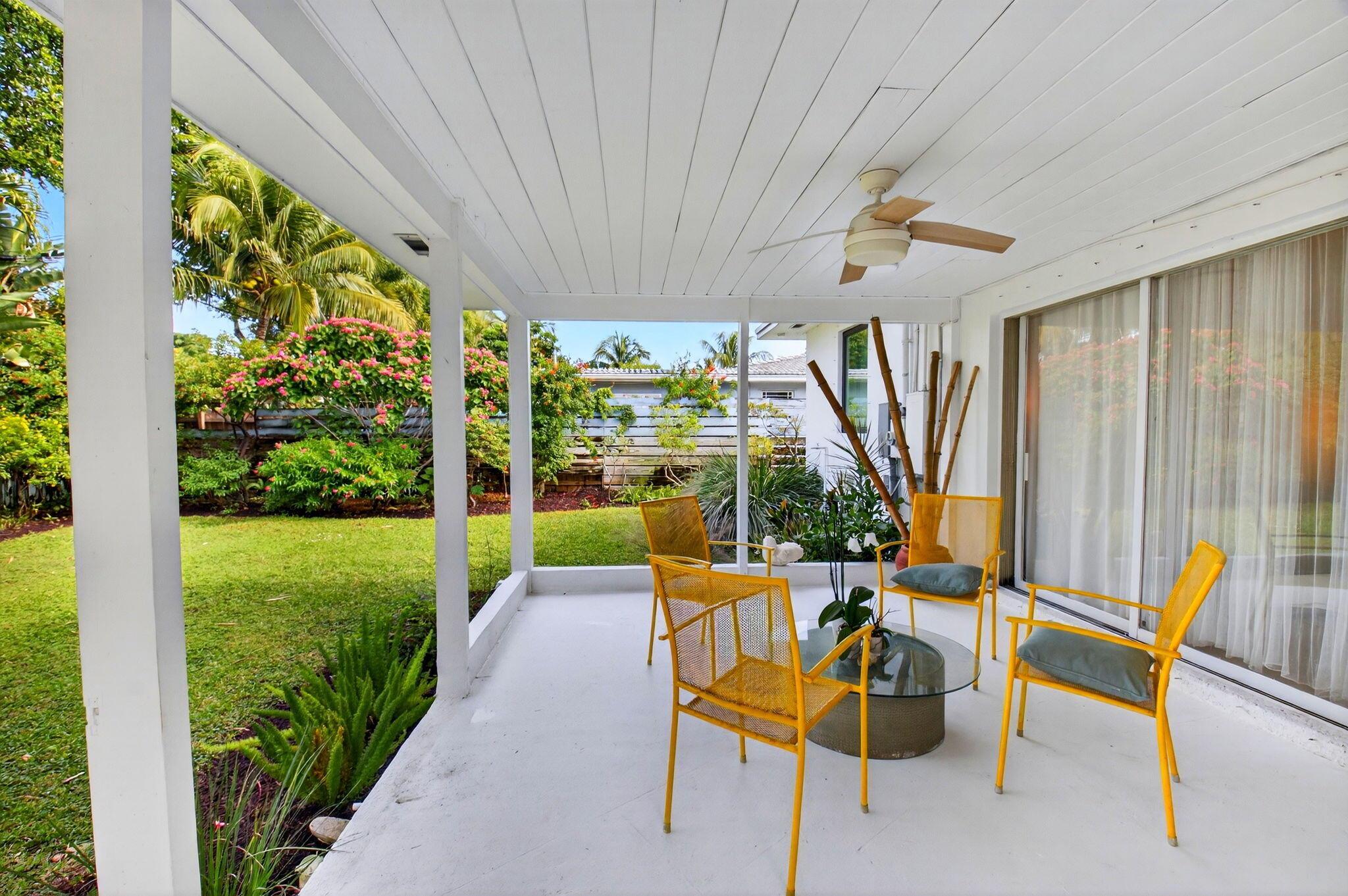 NORTHRIDGE - Residential