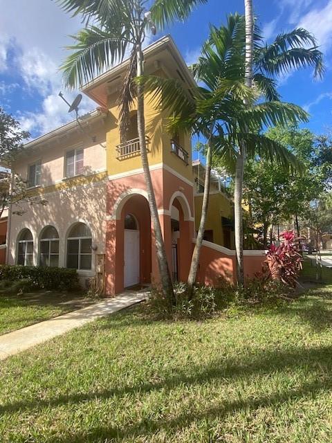 1309 N Santa Catalina Cir 1309, North Lauderdale, FL, 33068/$340,000 1 1309 N Santa Catalina Cir 1309