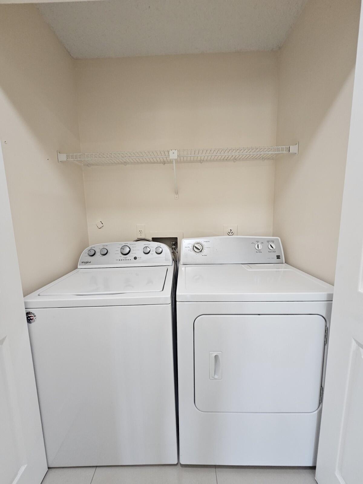 WINDWOOD UNIT I - Residential