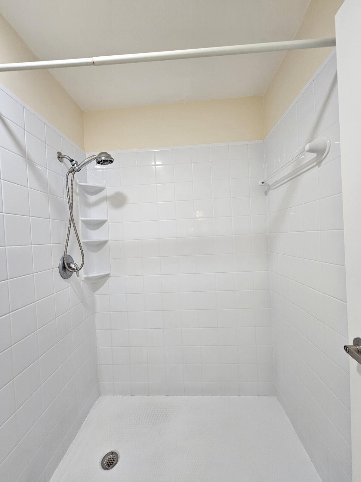 WINDWOOD UNIT I - Residential