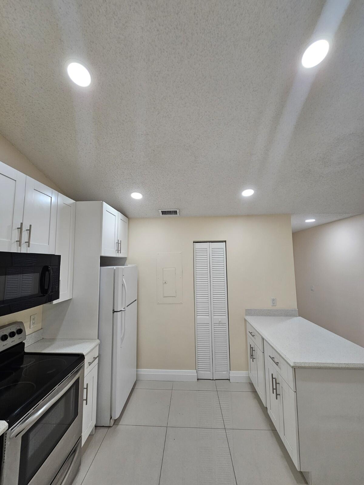 WINDWOOD UNIT I - Residential