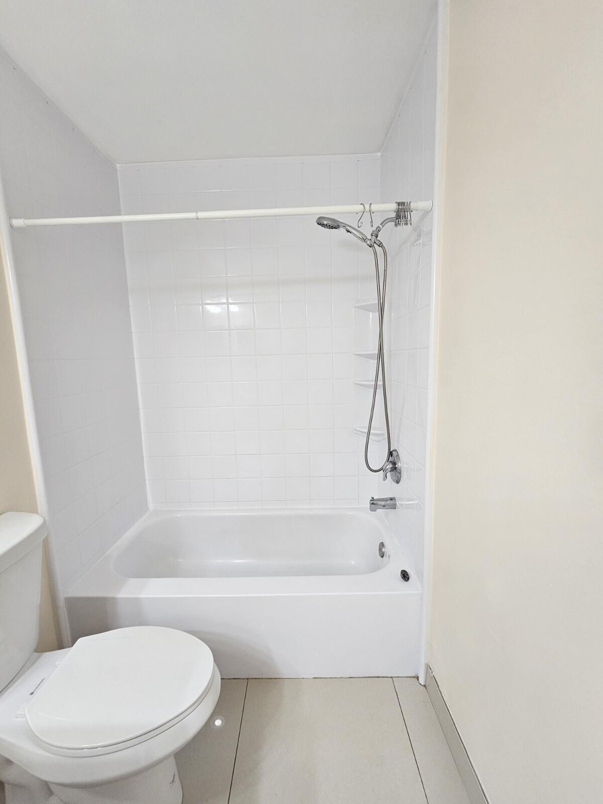 WINDWOOD UNIT I - Residential