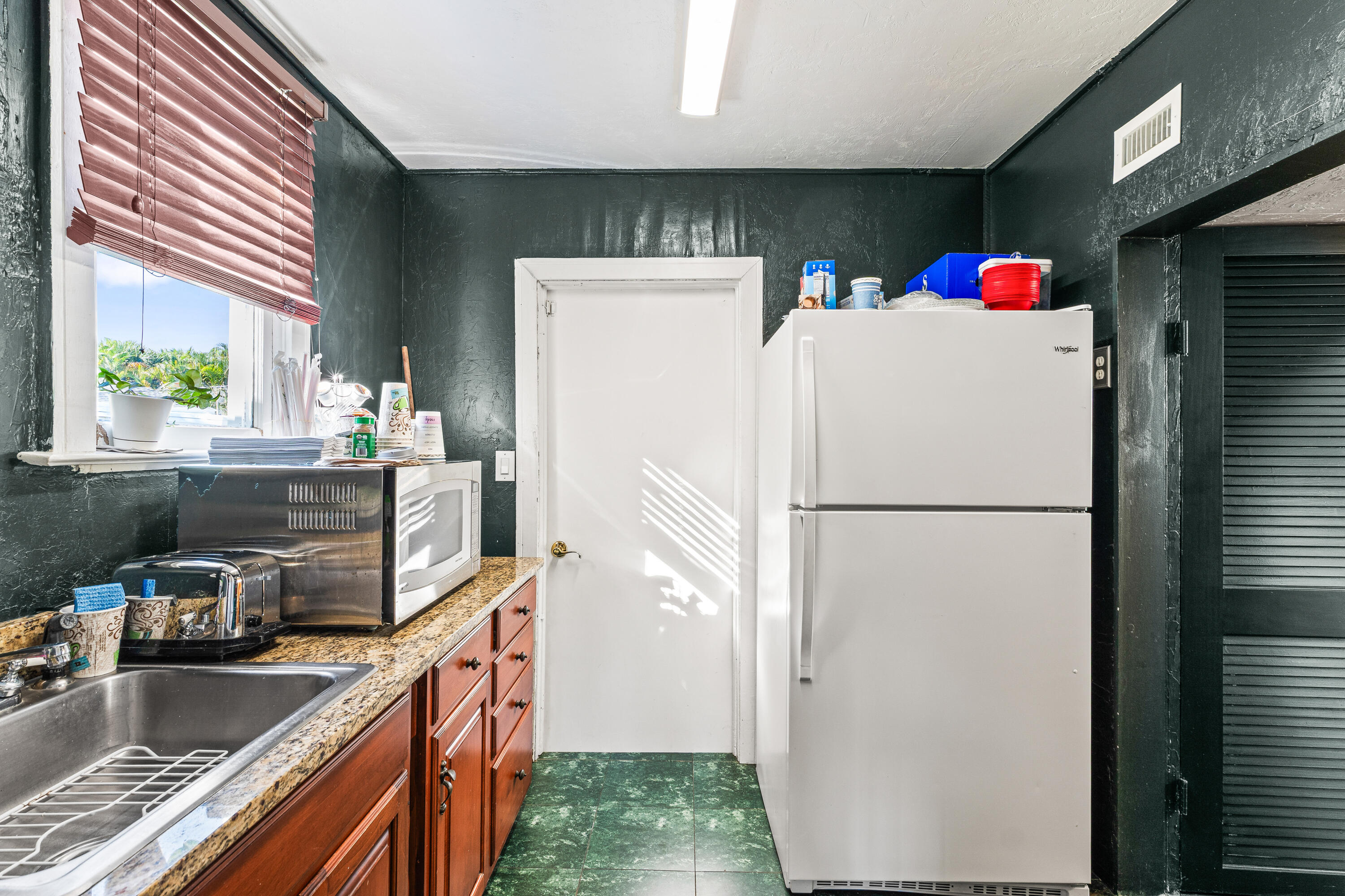 BANKER'S ROW AT OSSHAD - Residential