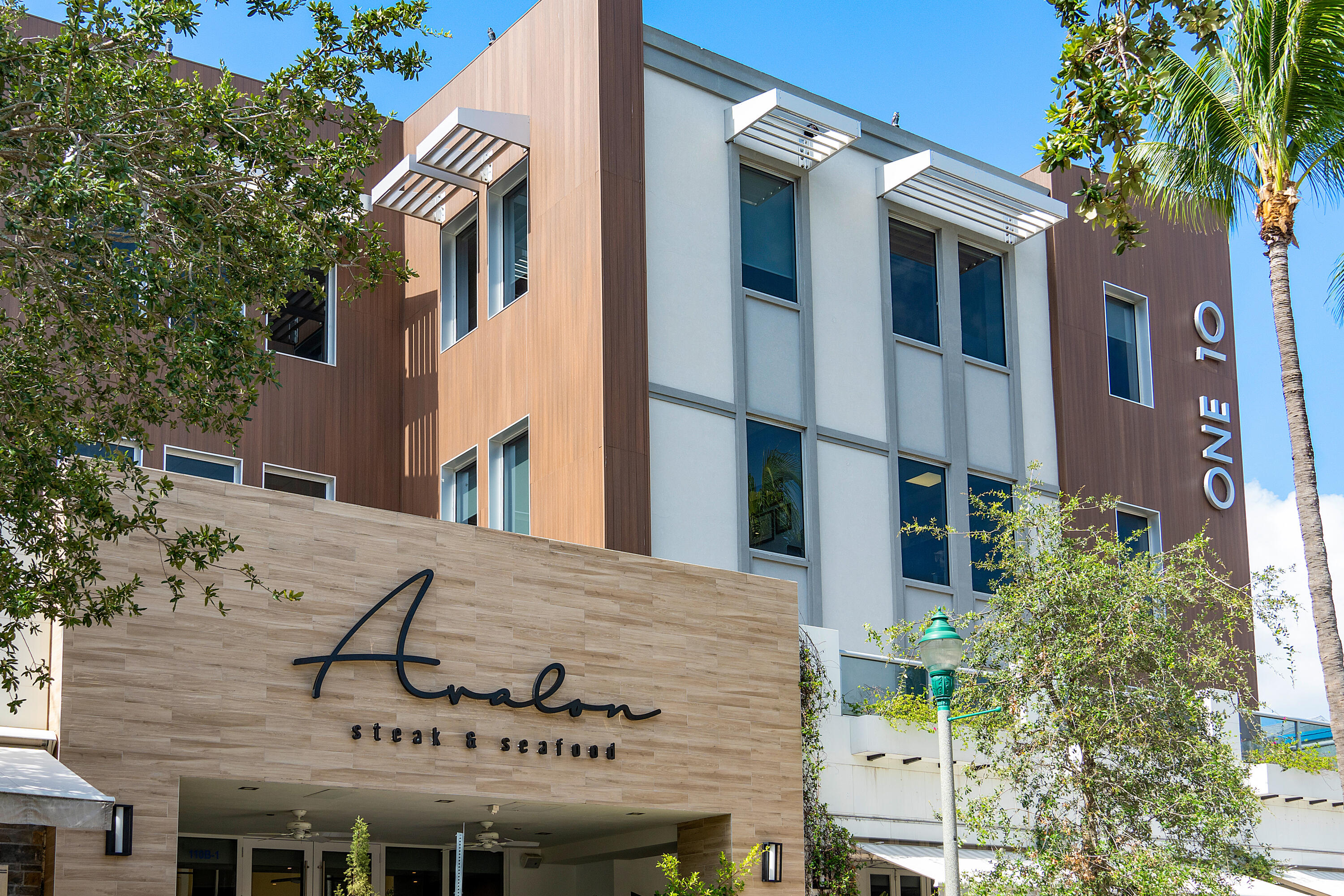 BANKER'S ROW AT OSSHAD - Residential