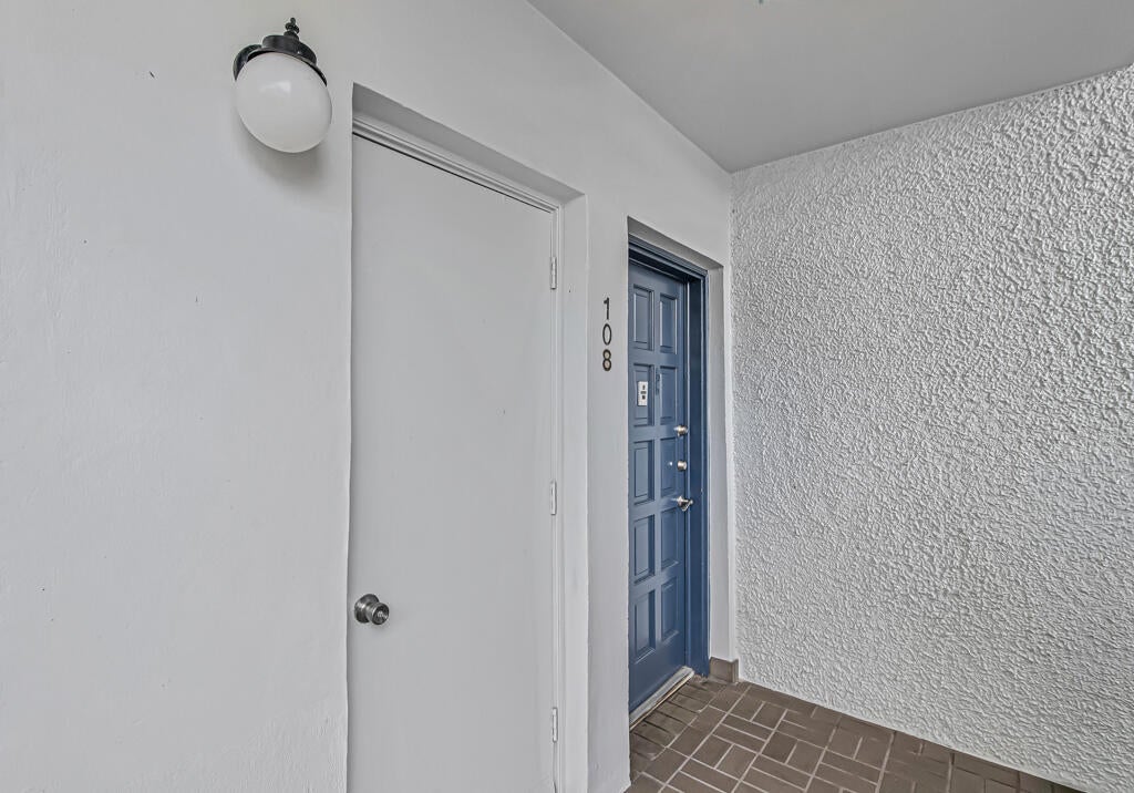 4465 Luxemburg Court 108