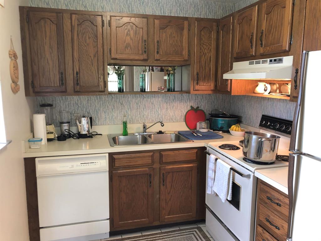 VISTA ST LUCIE BUILDINGS - Residential