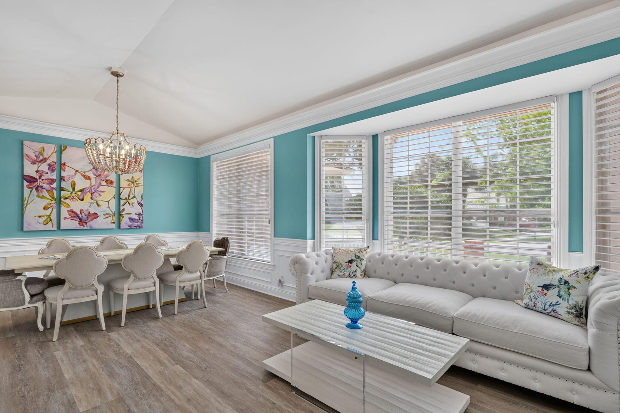12886 LA ROCHELLE Circle