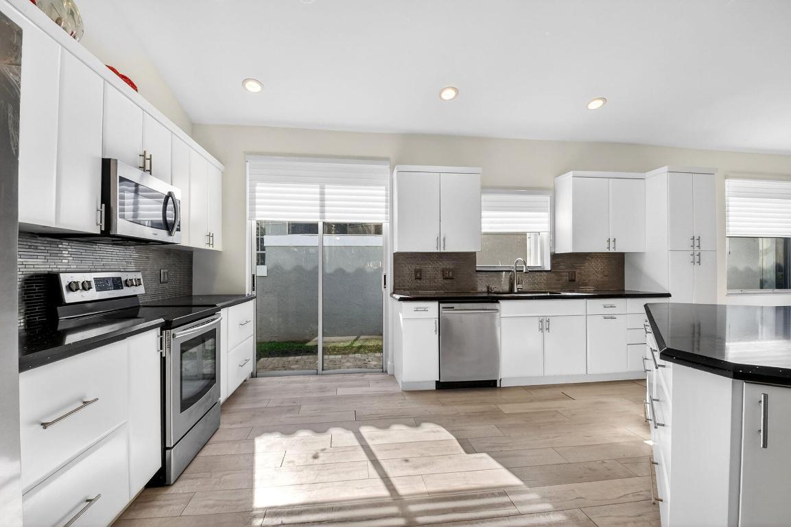 HAMPTON FAIRWAYS 3 - Residential